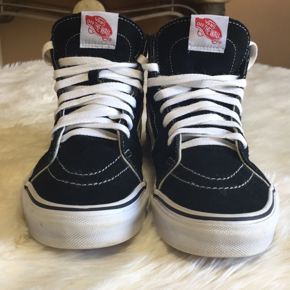 Unisex Vans Sneakers - Picture 2 of 8